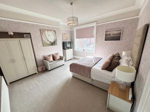 Photo 6- click for photo gallery